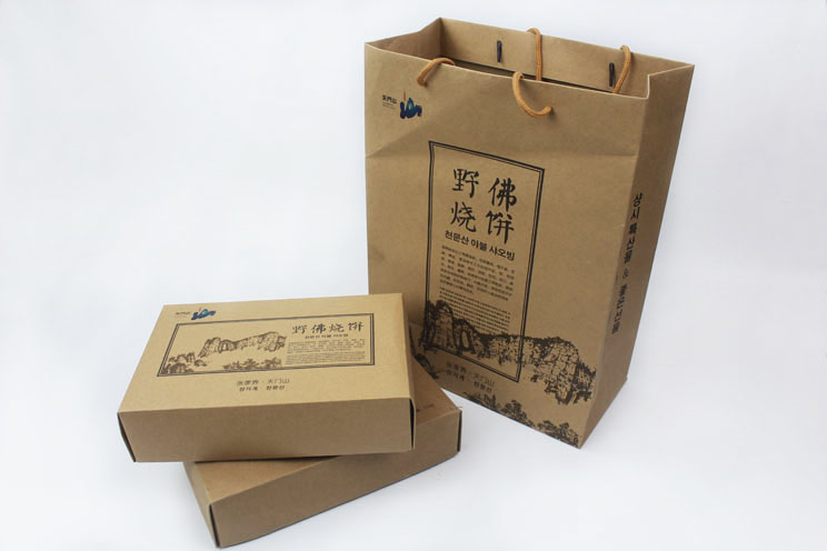 這樣原汁原味土特產(chǎn)禮品盒+手提袋套裝你也想要嗎？快來長沙印刷廠日大彩印定制！